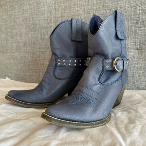 Women’s Very Volatile western boots size 7